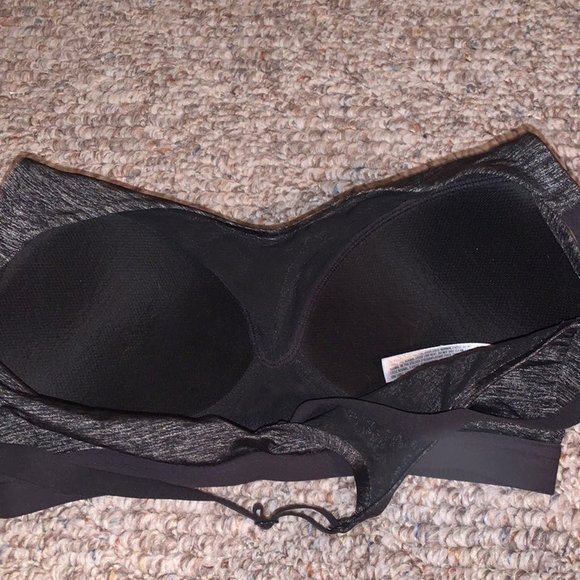 Victoria's Secret VSX Sport Lightweight Grey Black The Ultimate Sports Bra - Picture 6 of 7